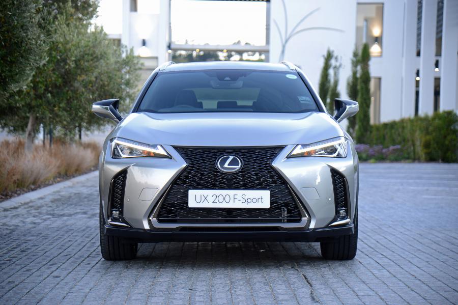  Lexus UX200 F-Sport 2019 года  (ZA) (фото 23 из 39)